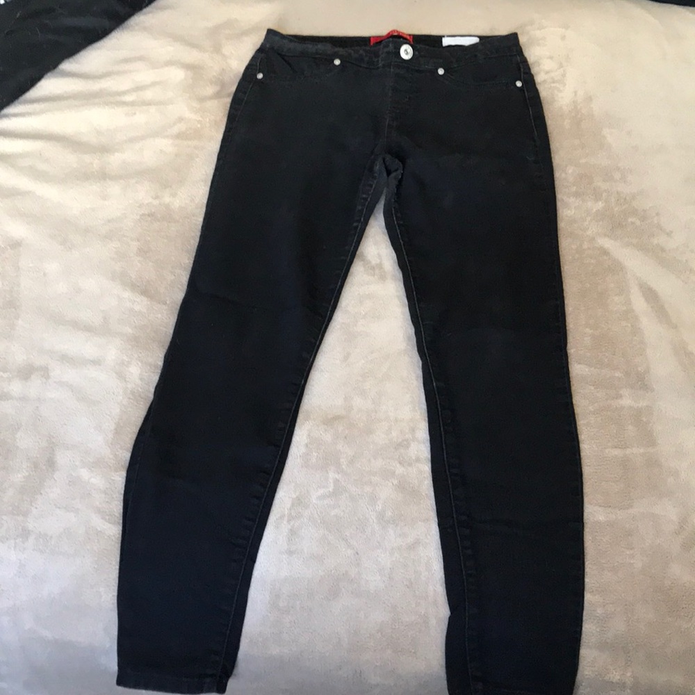 Guess Black Low Rise Pull On Lena Fit Jeans sz.M